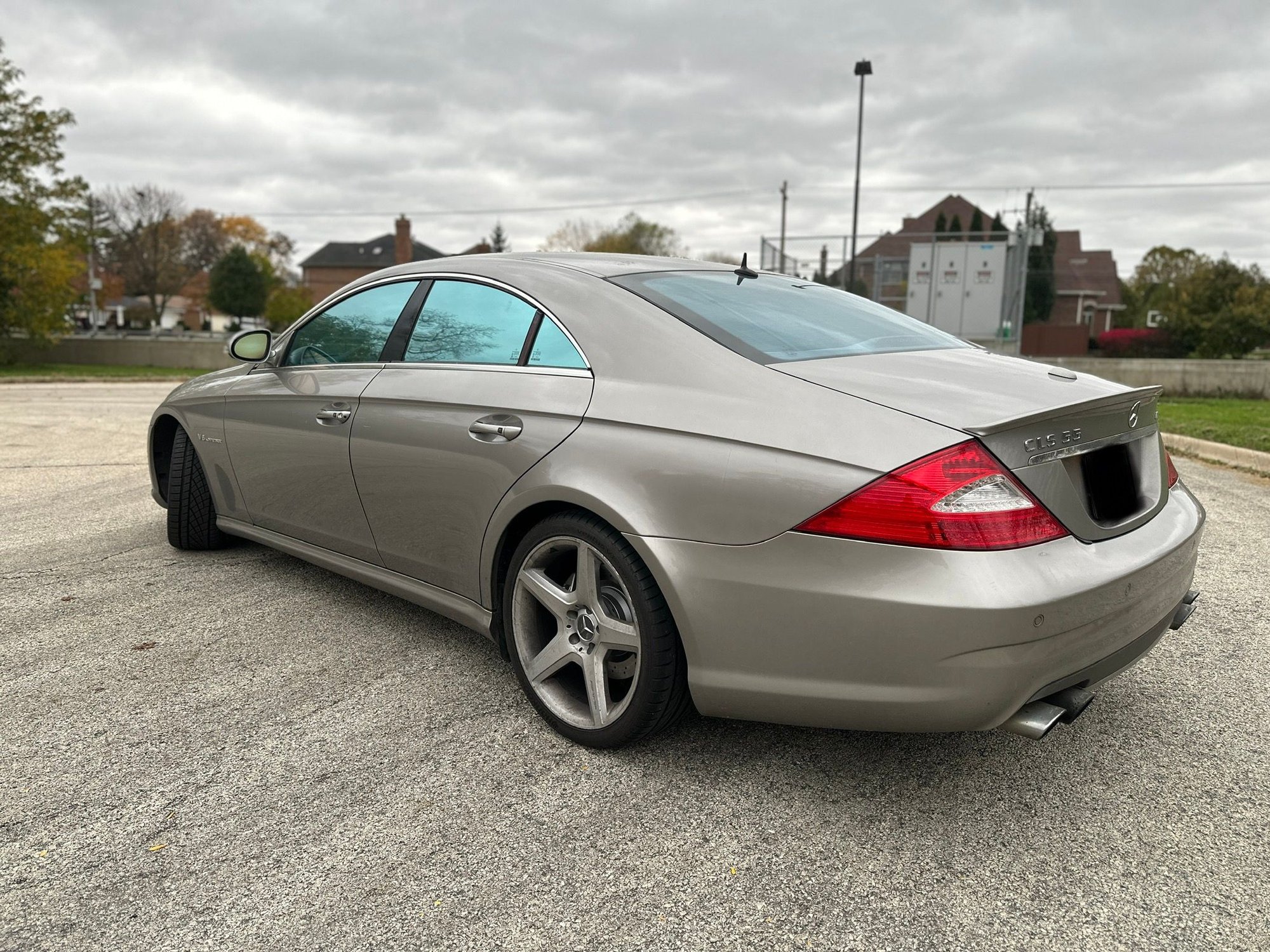 2006 Mercedes-Benz CLS55 AMG - 2006 Mercedes CLS55 AMG - Used - VIN WDDDJ76X06A026277 - 8 cyl - 2WD - Automatic - Sedan - Silver - Mount Prospect, IL 60056, United States