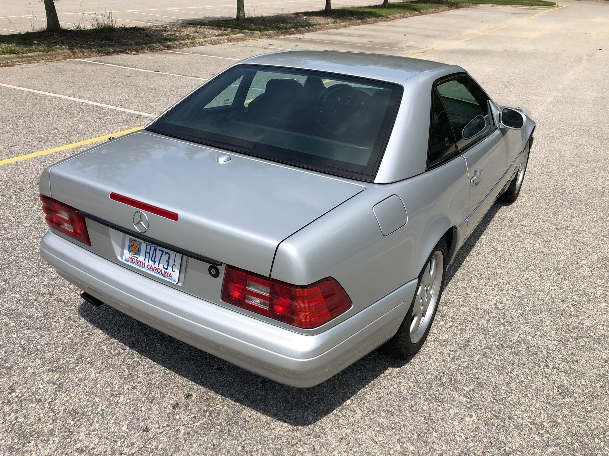 2000 Mercedes-Benz SL500 - for sale 2000 SL500 silver over black Carrboro, NC- $15,500 - Used - VIN WDBFA68FXYF195244 - 46,000 Miles - 8 cyl - 2WD - Automatic - Convertible - Silver - Carrboro, NC 27510, United States