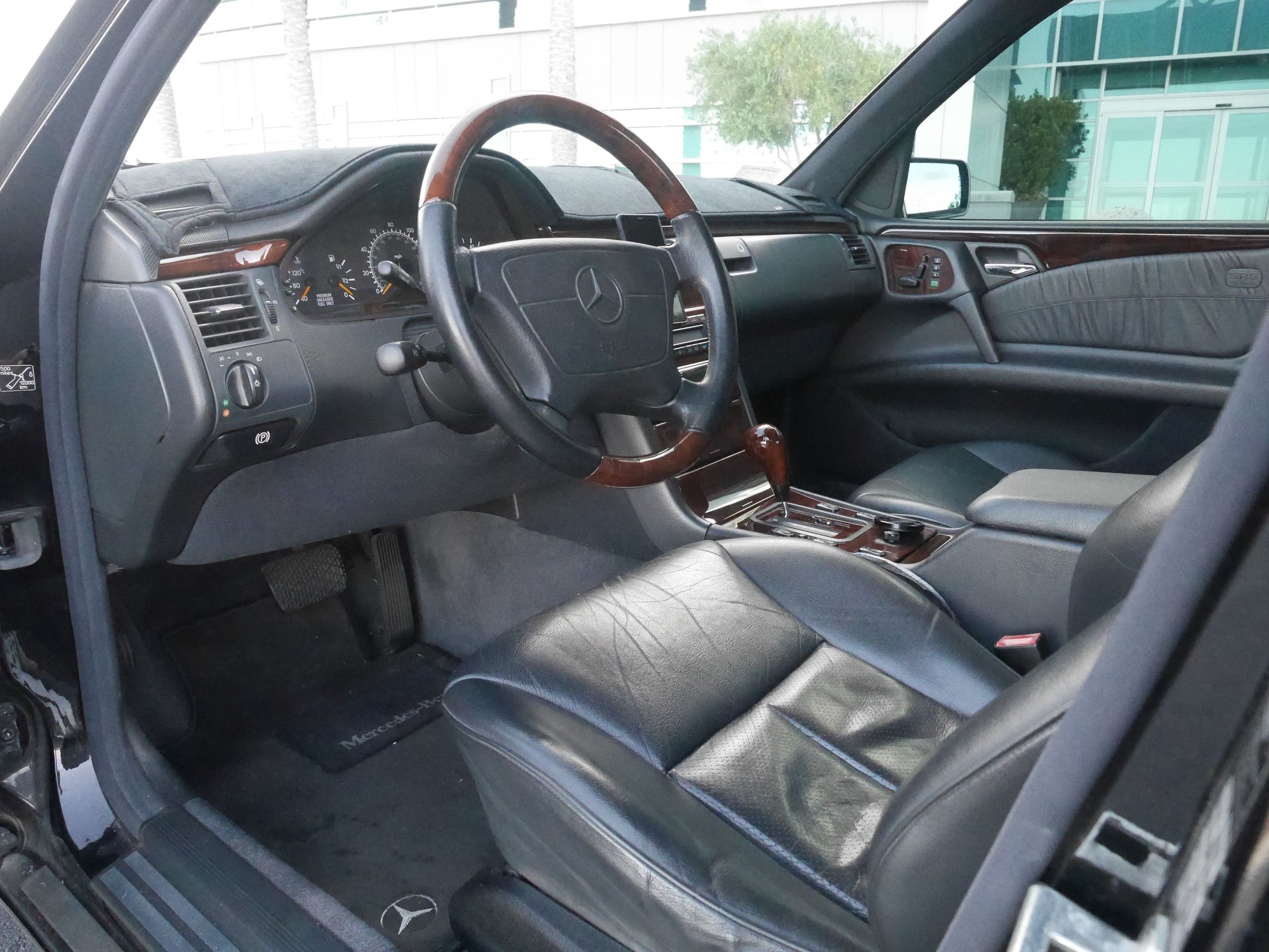 1996 Mercedes-Benz E320 - Mercedes Benz E320 with AMG UPGRADES! - Used - Las Vegas, NV 89145, United States