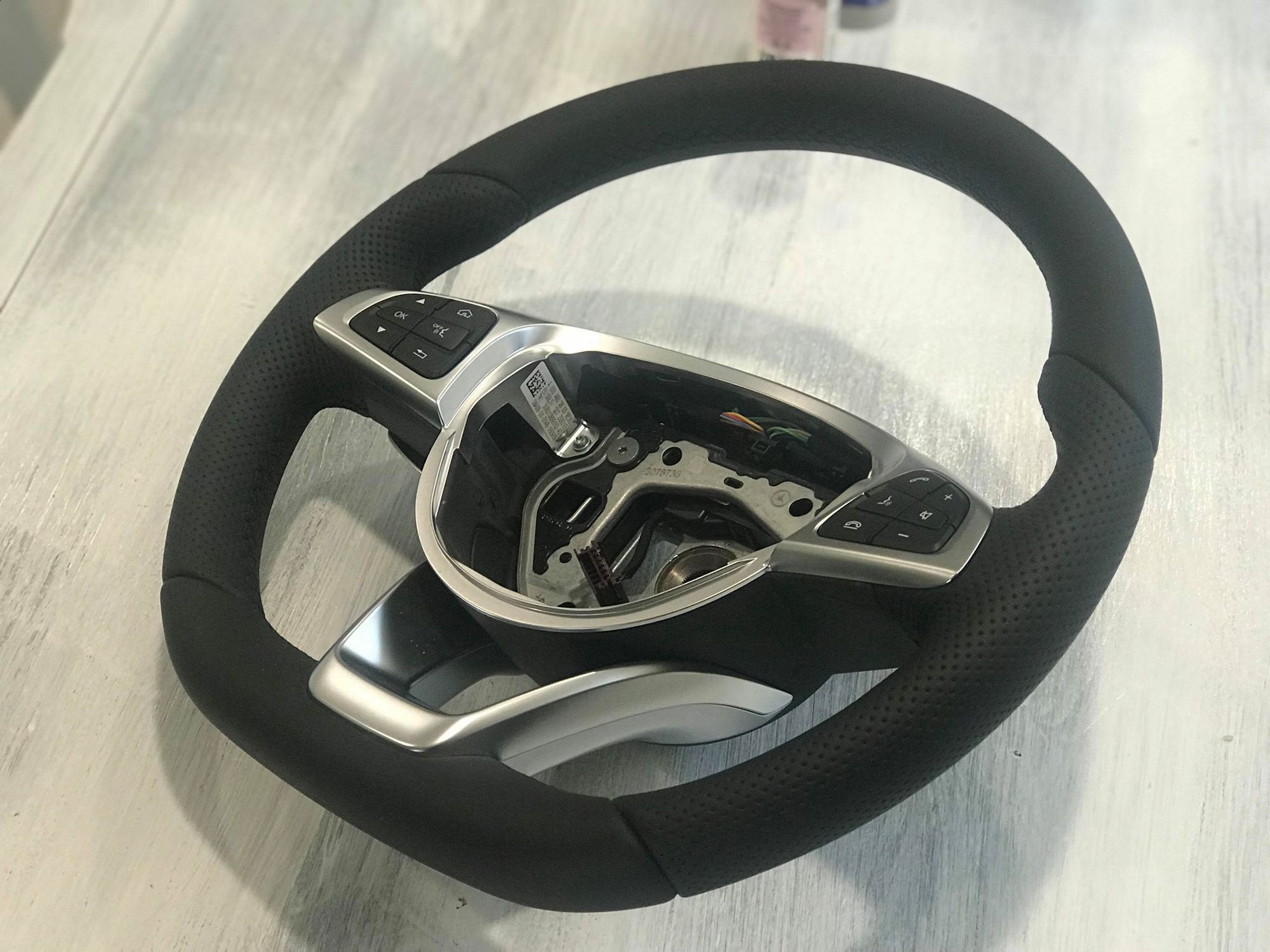 Steering/Suspension - New OEM Perforated Leather Sport Steering Wheel - W205 W213 W218 - New - Port St Lucie, FL 34953, United States