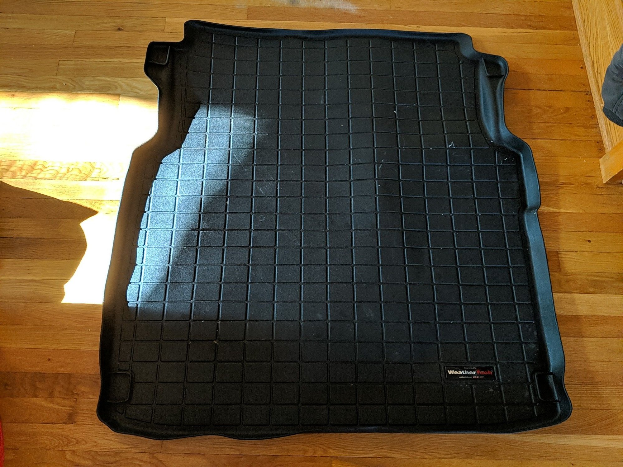Interior/Upholstery - FS: Weathertech trunk liner for w211 sedan LIKE NEW - Used - 2003 to 2009 Mercedes-Benz E-Class - Falls Church, VA 22041, United States