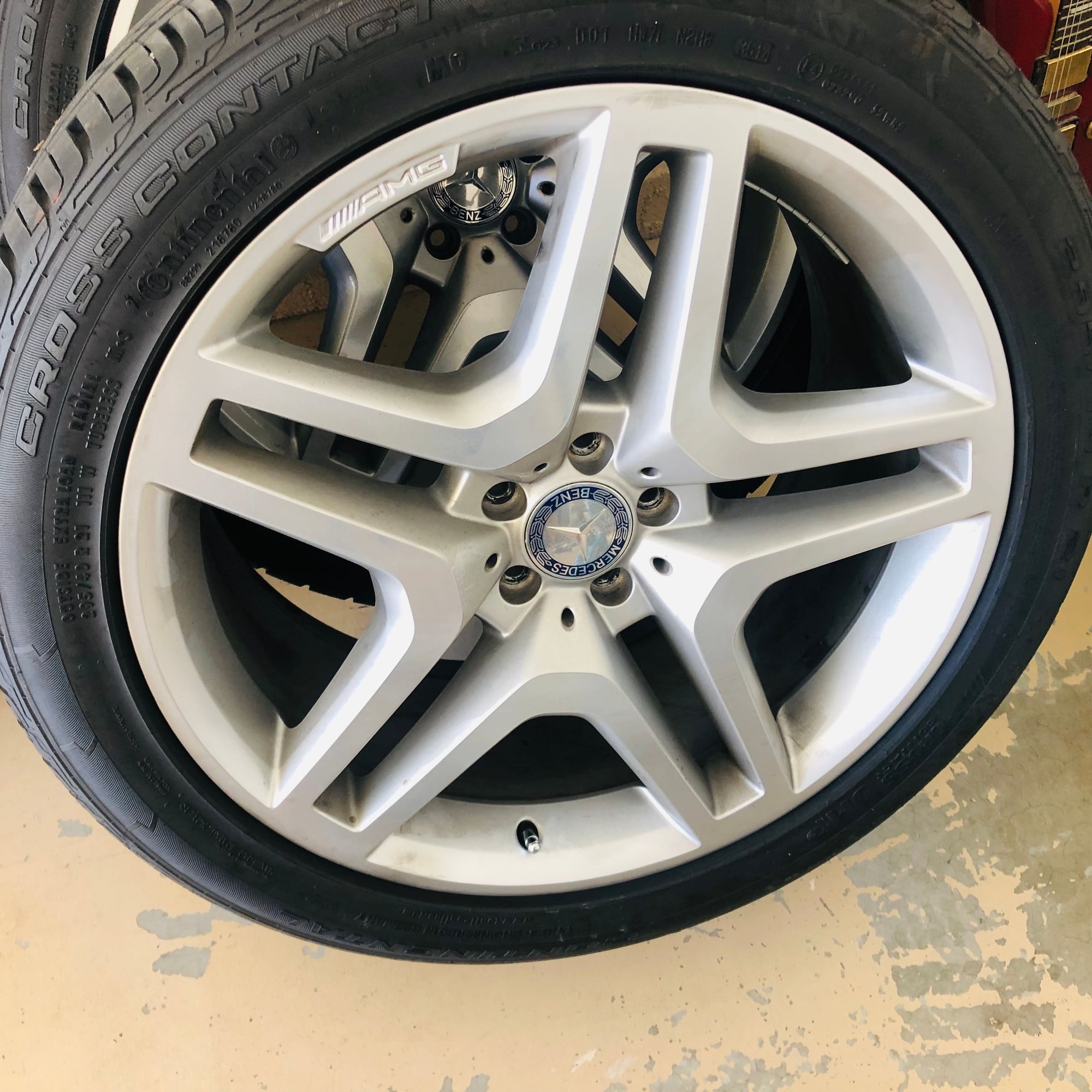 Wheels and Tires/Axles - 21"  GL 550 AMG WHEELS AND TIRES PERFECT CONDITION WITH TIRES 90% TREAD.  TAKE A LOOK - Used - All Years Mercedes-Benz GL550 - All Years Mercedes-Benz GLE350 - All Years Mercedes-Benz GLS450 - All Years Mercedes-Benz GLE300d - Irvine, CA 92618, United States