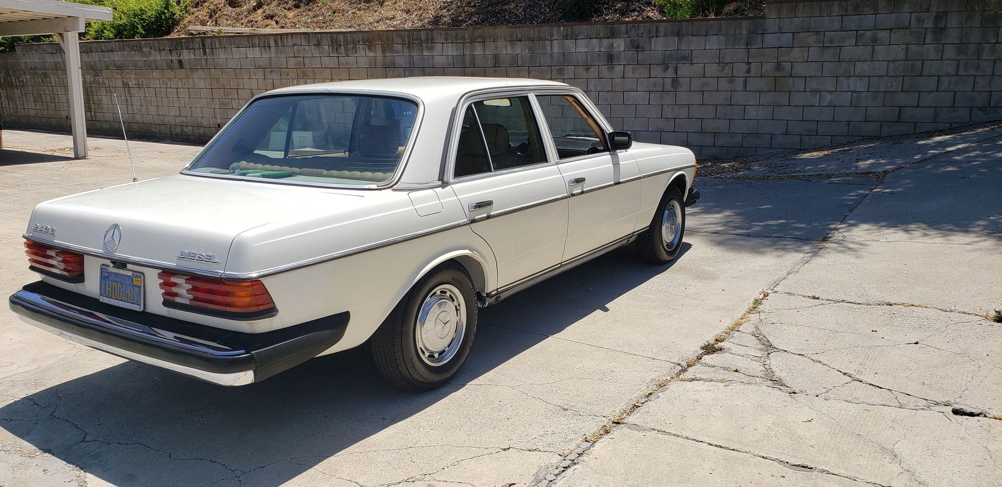 1983 Mercedes-Benz 240D - 1983 Mercedes 240D - Beautiful California Car - Used - VIN WDBAB23AXDB401174 - 4 cyl - 2WD - Automatic - Sedan - White - Hacienda Heights, CA 91745, United States
