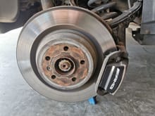 here is how the rear brake looks like with the Honda Civic mod + 5HP :)