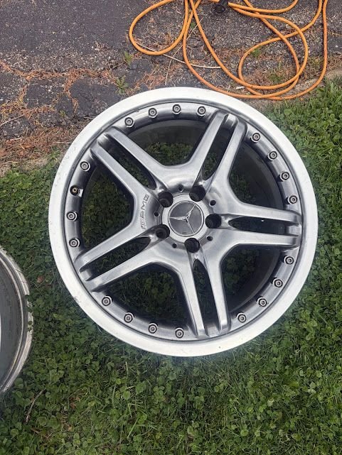 Wheels and Tires/Axles - Mercedes-Benz AMG Wheels 2-Piece SL65 S65 CLS55 E63 19" Staggered Front Rear OEM - Used - 2006 to 2013 Mercedes-Benz CLS-Class - Robinson`, PA 15108, United States