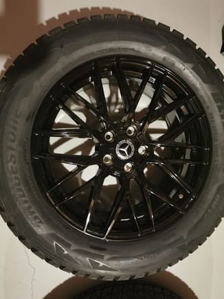 Got another set of rims from Tire Zone. This set of rims mounted with Winter Tire. Blizzard DMV2 