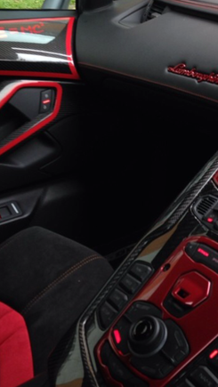 No expense spared just to match as compared to the basic and dull Aventador interior