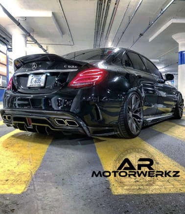 MERCEDES W205 C63S ON ZITO WHEELS ZF01 BRUSHED DARK TINT