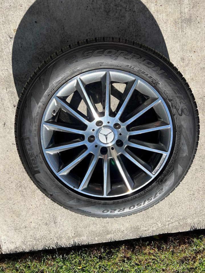 Wheels and Tires/Axles - 2019 Mercedes G550 20" OEM AMG Rims & Tires - Used - 1946 to 2025 Mercedes-Benz G-Class - Beverly Hills, CA 90210, United States