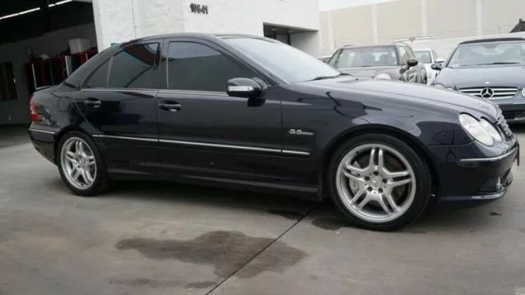 2006 Mercedes-Benz C55 AMG - 06 C55 AMG - Used - VIN WDBRF76J26F786080 - 124,250 Miles - 8 cyl - Automatic - Sedan - Blue - Camarillo, CA 93012, United States