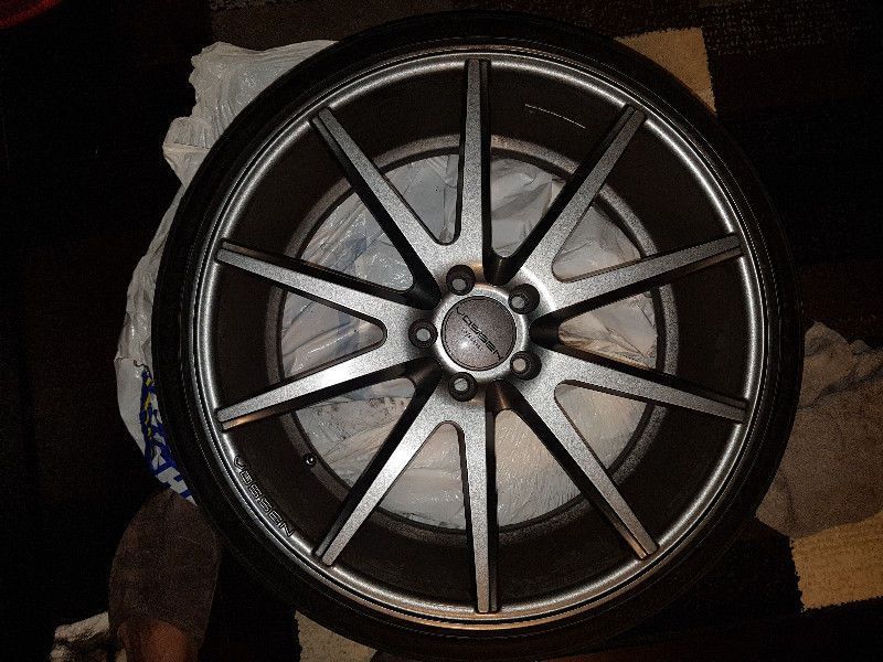 Wheels and Tires/Axles - 20" Vossen VFS1 with Tires - Located in Toronto Canada - Used - 2008 to 2018 Mercedes-Benz C300 - Brampton, ON L6Y4R8, Canada