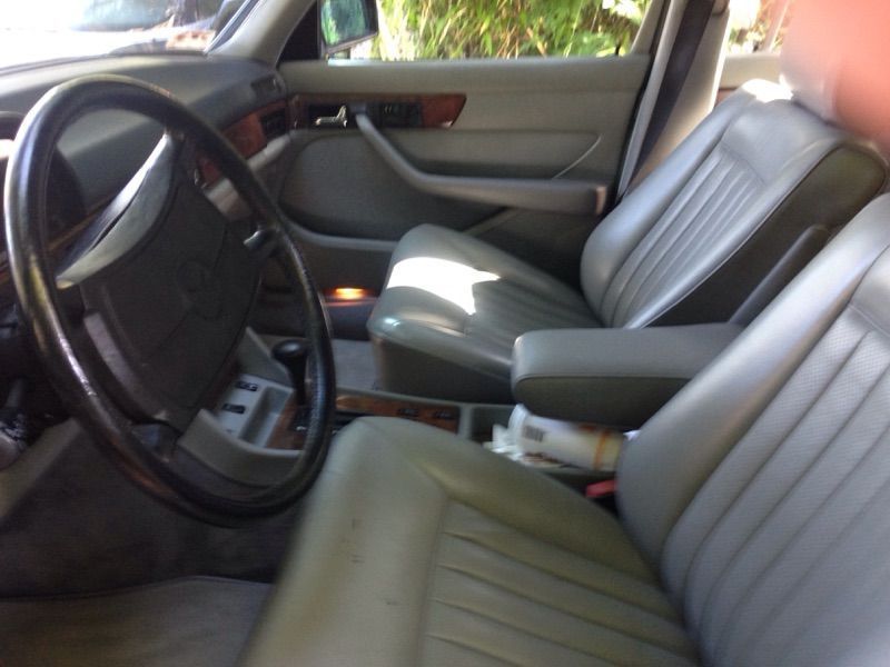 1986 Mercedes-Benz 560SEL - 1986 560sel low miles proven with carfax - Used - VIN WDBCA39D4GA2 - 84,000 Miles - 8 cyl - 2WD - Automatic - Sedan - Blue - Forestville, CA 95436, United States