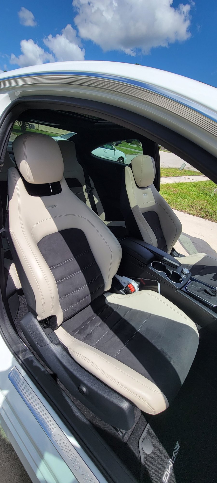 2014 Mercedes-Benz C63 AMG - 2014 C63 AMG 507 Edition for Sale - Used - VIN WDDGJ7HBXEG305083 - 8 cyl - 2WD - Automatic - Coupe - White - Jacksonville, FL 32246, United States