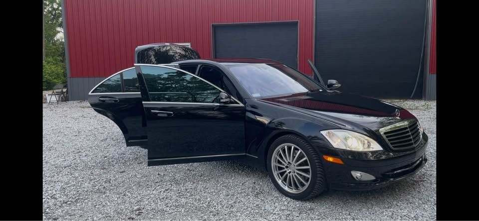 2008 Mercedes-Benz S550 - *Clean Title & Low Mileage* 2007 S550 - Used - VIN WDDNG71X07A131901 - 73,000 Miles - 8 cyl - 2WD - Automatic - Sedan - Black - Indianapolis, IN 46032, United States