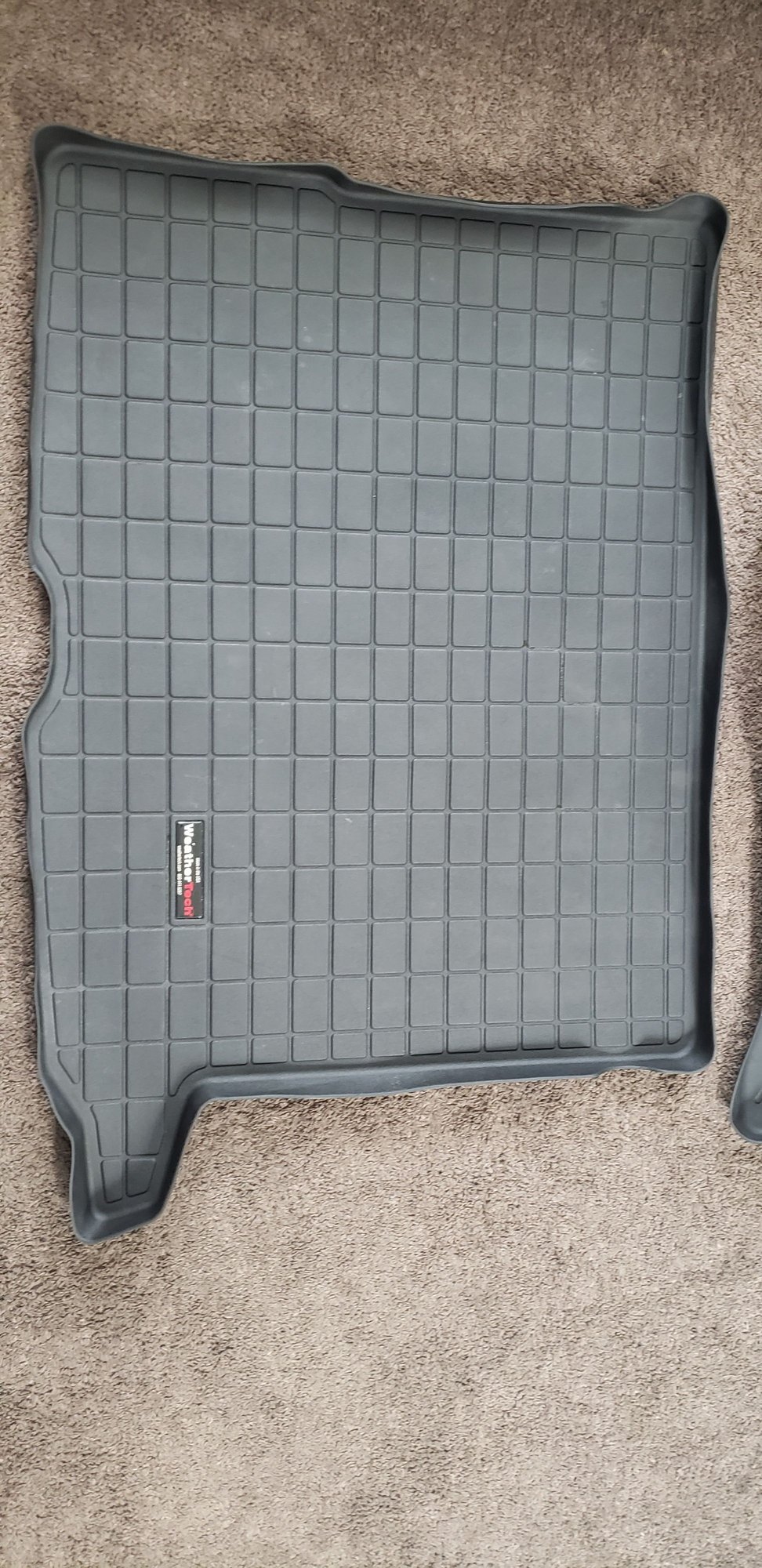 Interior/Upholstery - 2016-2022 Mercedes Benz GLC Class WeatherTech Floorliner/Floormats - Used - 2016 to 2022 Mercedes-Benz GLC-Class - Palmdale, CA 93550, United States