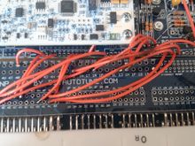 There's a wire going from TPS to GND on the mainboard with a 1k Ohm resistor in between, saw the resistor between 4L and 4D in another thread but since 4D is already occupied I solved it like this. The TPS is now stuck on 0% so that's good.