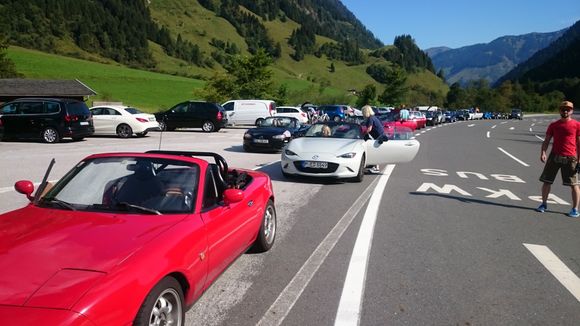 organized a 2 days tour through the Austrian alps. 30 people / 18 cars joined!