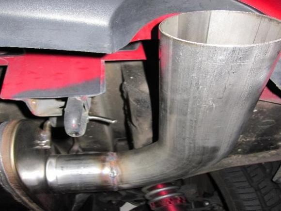 Enthuza exhaust 5x11x22 muffler center exit.
