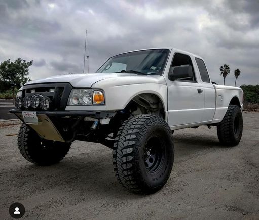 This is the truck, still have her for now until gas gets a bit more expensive then I'll probably sell, has a lot done including a diff geared rear end, spare tire setup in the back, exhuast,  35 inch Kevlar reinforced wheels etc. It's great and all but 10mpg has been pretty bad 