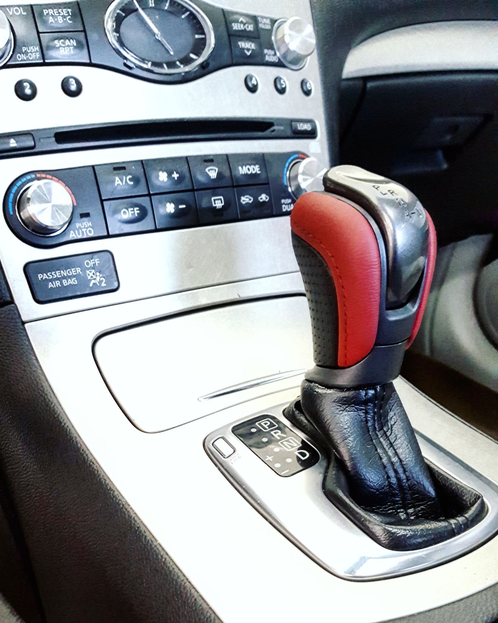 Nismo GTR shift knob installed! Page 2 MyG37