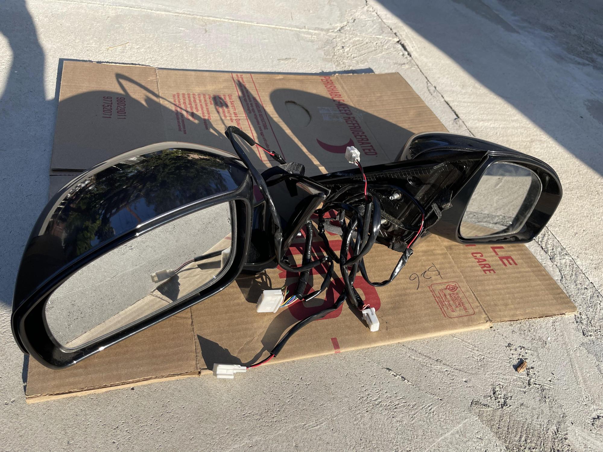 JDM side mirrors. What years? MyG37