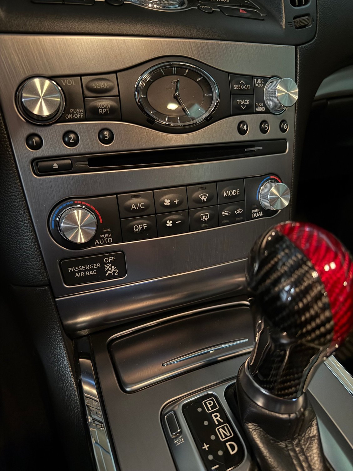 Remains one of my favorite interior mods. 