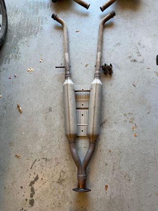 Sedan midpipe $180. Pickup only