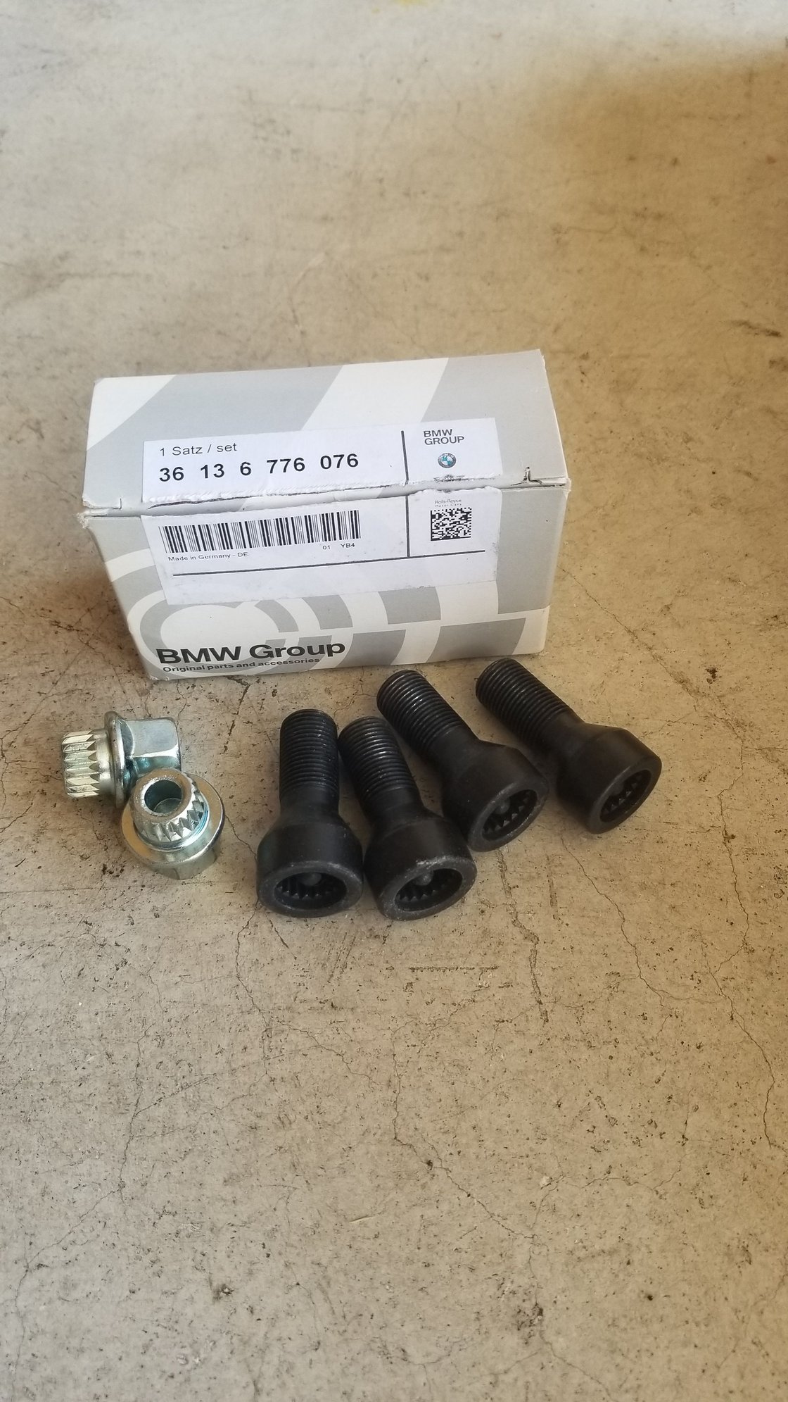 Accessories - Genuine Mini (BMW) wheel locks with 2 keys - New - All Years Mini All Models - Smithsburg, MD 21783, United States