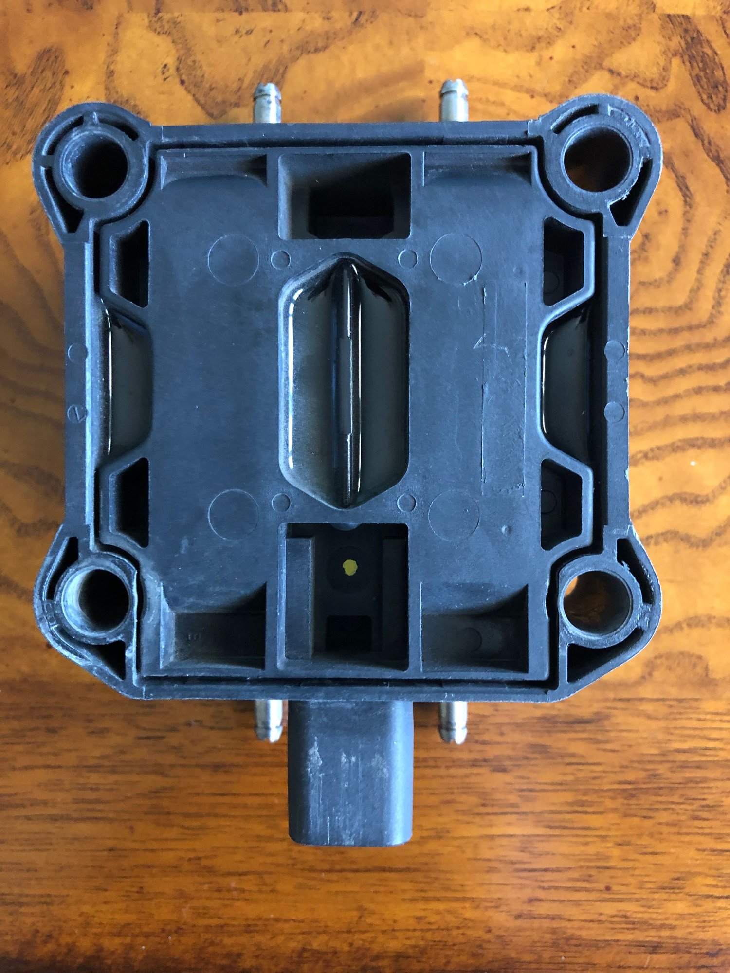 Engine - Electrical - Genuine BMW JCW R50 R52 R53 Cabrio Coupe Ignition Coil OEM 12137510738 - Used - 2002 to 2008 Mini All Models - Austin, TX 78738, United States