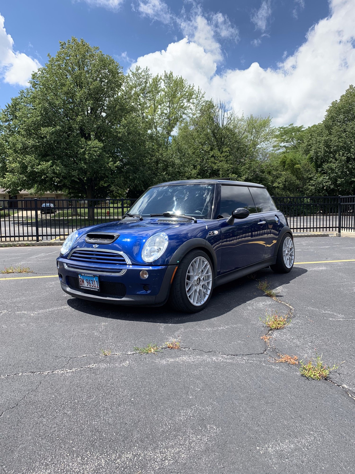 2003 Mini Cooper - 2003 Mini Cooper S - Used - VIN WMWRE33433TD61881 - 82,574 Miles - 4 cyl - 2WD - Manual - Hatchback - Blue - Willowbrook, IL 60527, United States