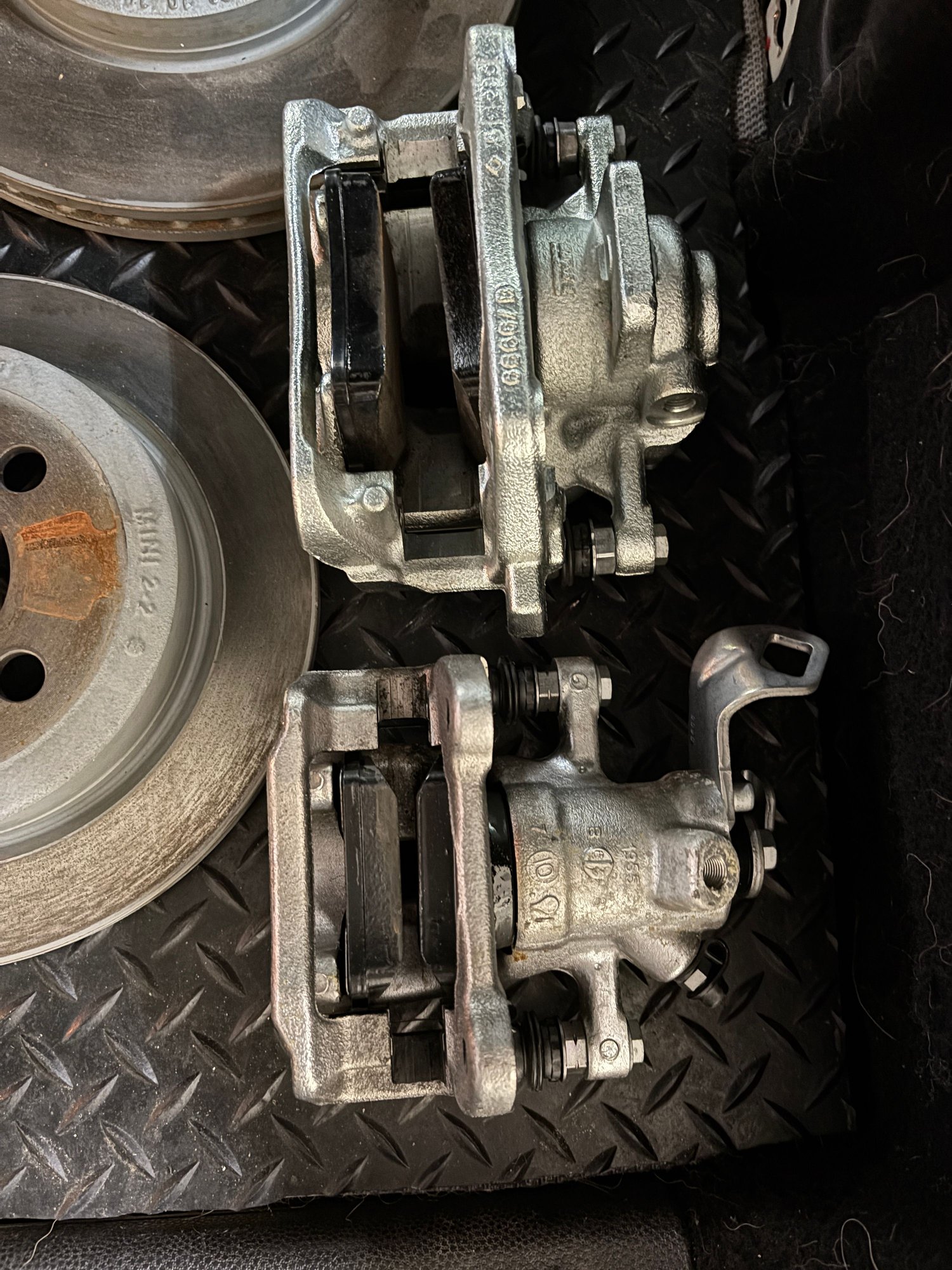 Brakes - Taken off a new 2011. R56 w/less than 11 miles - New - All Years  All Models - All Years  All Models - Port Orchard, WA 98366, United States
