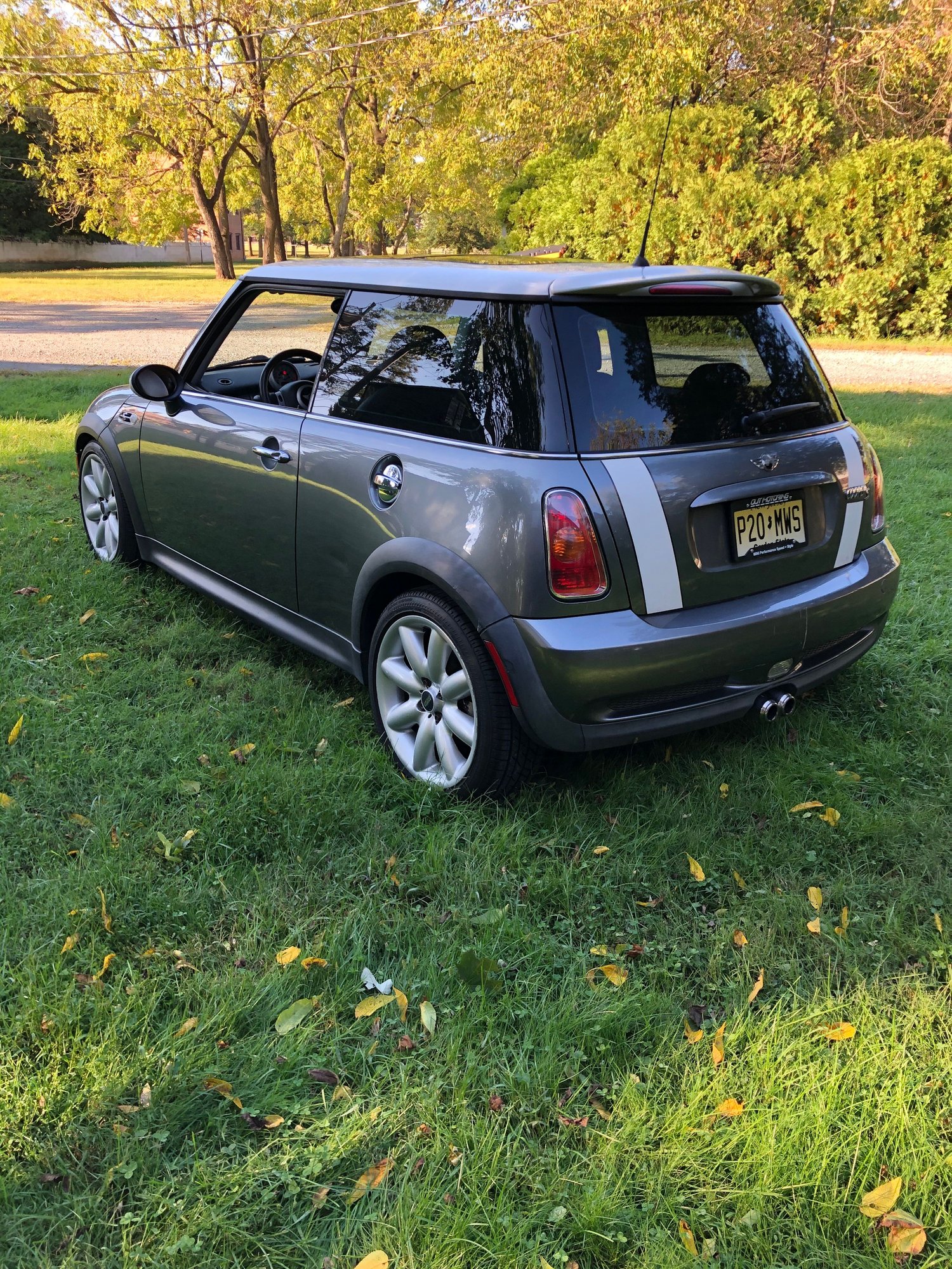 2002 Mini Cooper - 2002 R53 MINI Cooper S - Used - VIN WMWRE33472TD56388 - 71,000 Miles - 4 cyl - 2WD - Manual - Hatchback - Gray - Mount Holly, NJ 08060, United States