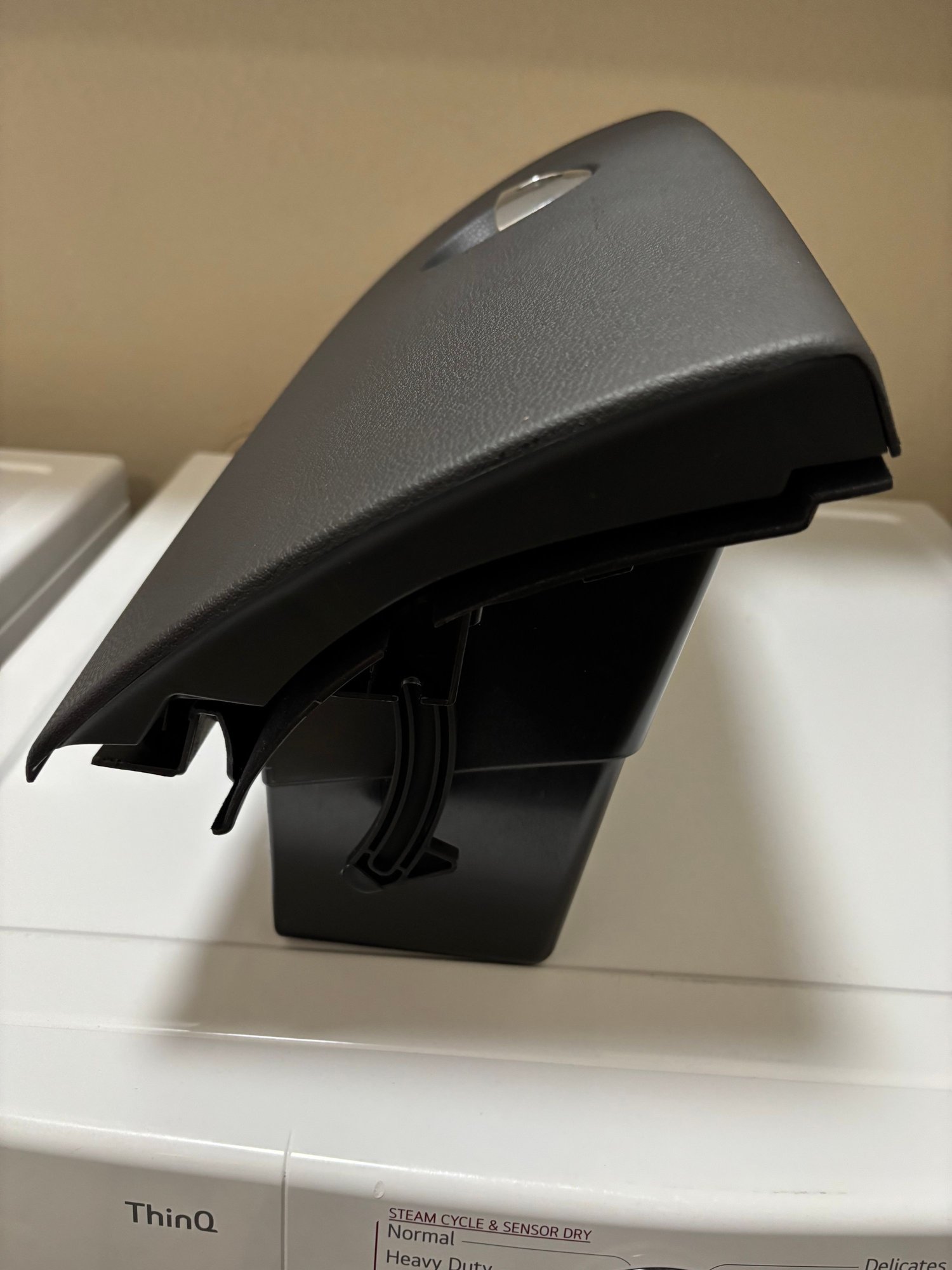 Interior/Upholstery - GENUINE MINI Cooper Glove Box Assembly - Used - 2002 to 2008  All Models - Cedar Park, TX 78641, United States