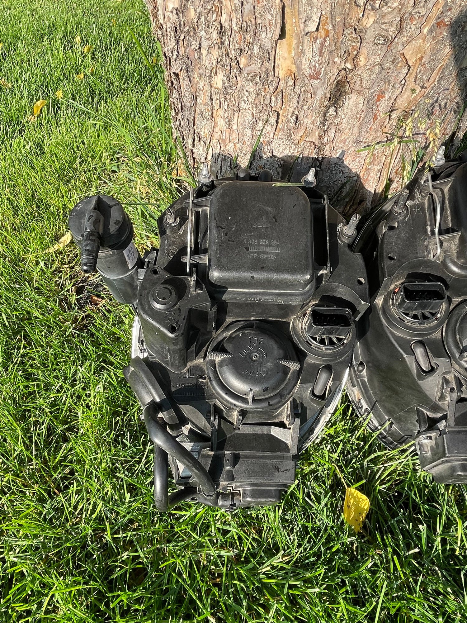 Lights - Facelift Xenon Headlights - Used - All Years  All Models - Idaho Falls, ID 83402, United States