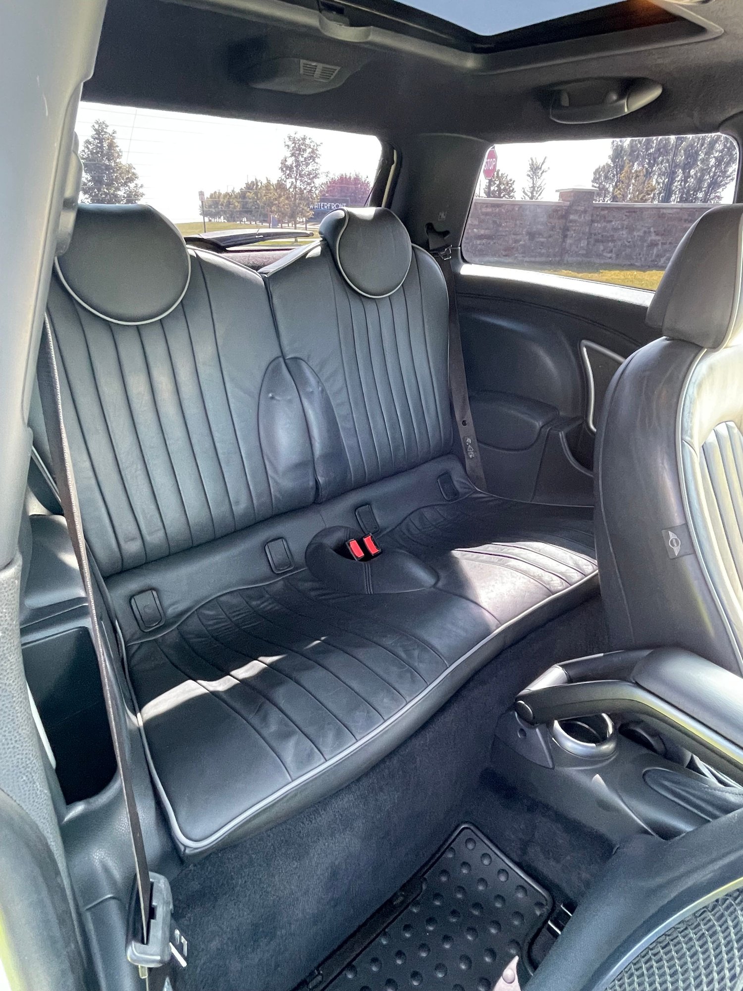 2006 Mini R53: "Mk I" Mini Cooper S - 2006 Mini Cooper Factory JCW - Used - VIN WMWRE33506TL20926 - 106,000 Miles - 4 cyl - 2WD - Manual - Coupe - White - Idaho Falls, ID 83402, United States