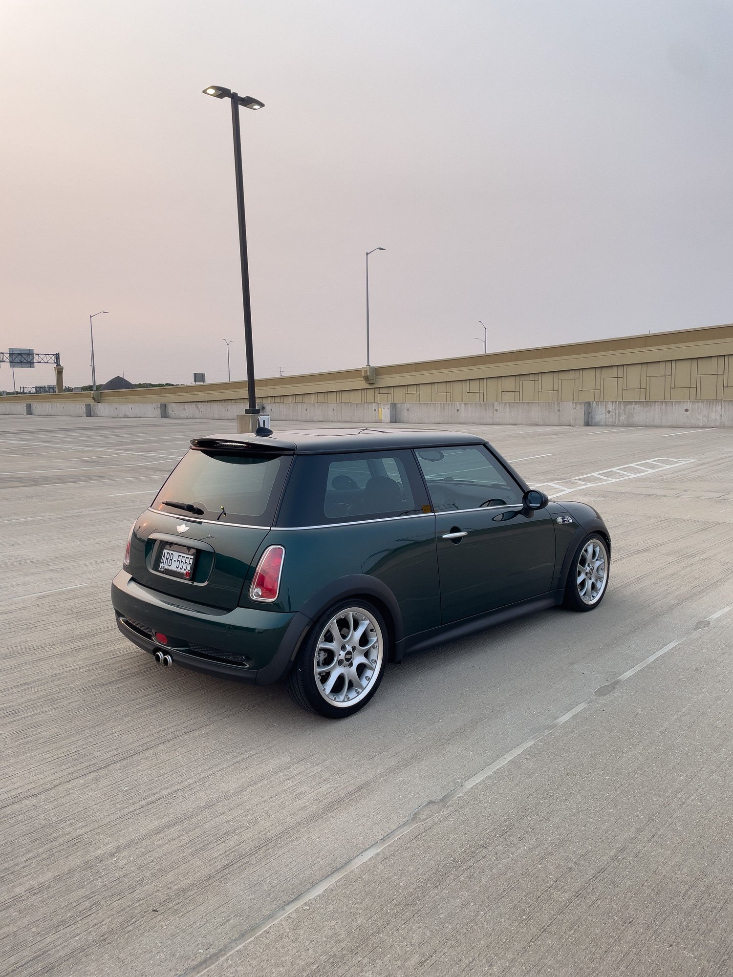 2006 Mini R53: "Mk I" Mini Cooper S - 2006 Mini Cooper S - BRG, 6-speed, LSD, Well-maintained - Used - VIN wmwre33586tn2795 - 86,636 Miles - 4 cyl - 2WD - Manual - Hatchback - Other - Milwaukee, WI 53204, United States