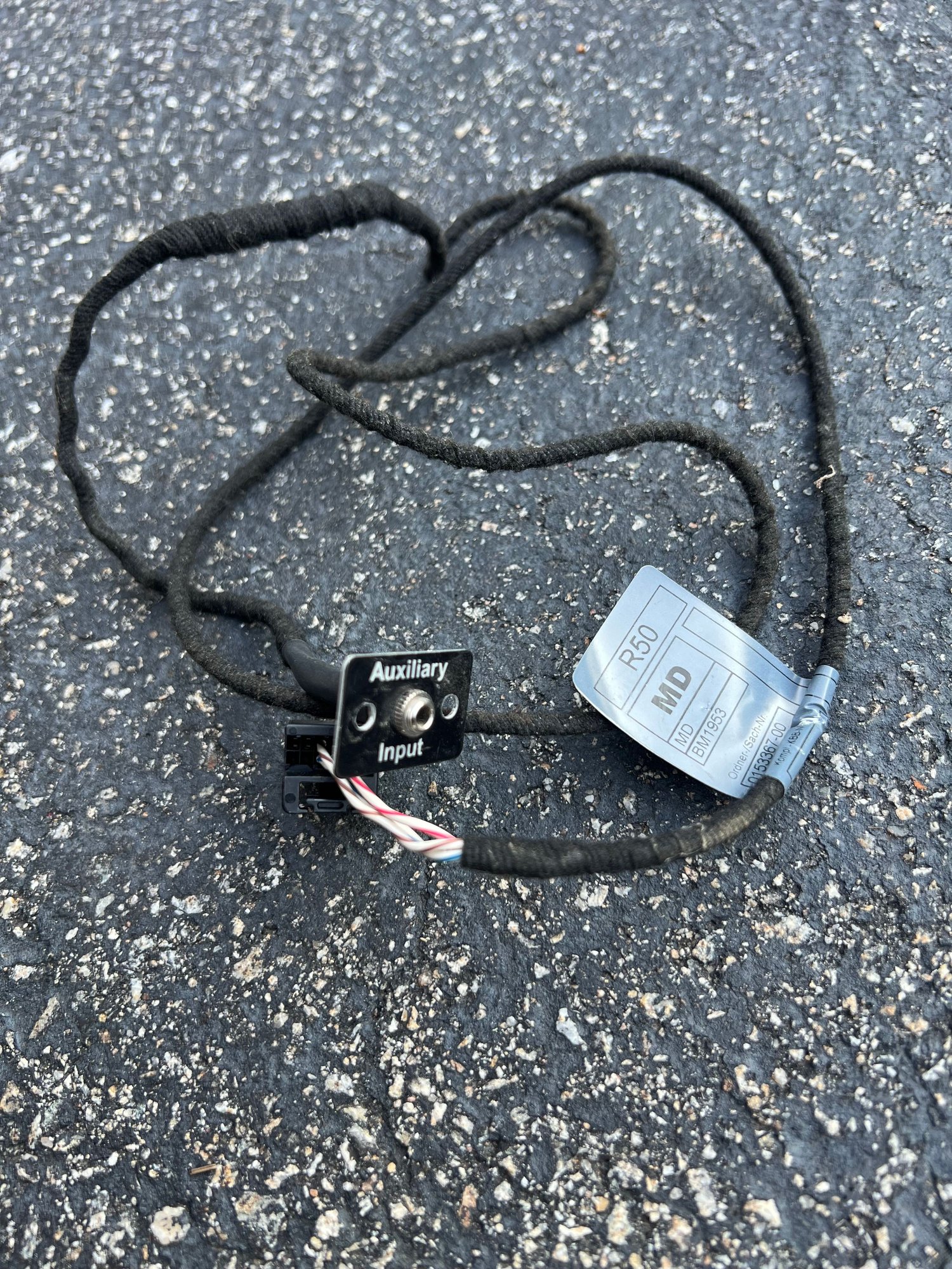 Audio Video/Electronics - R53 aux input oem - Used - 0  All Models - Rindge, NH 03461, United States