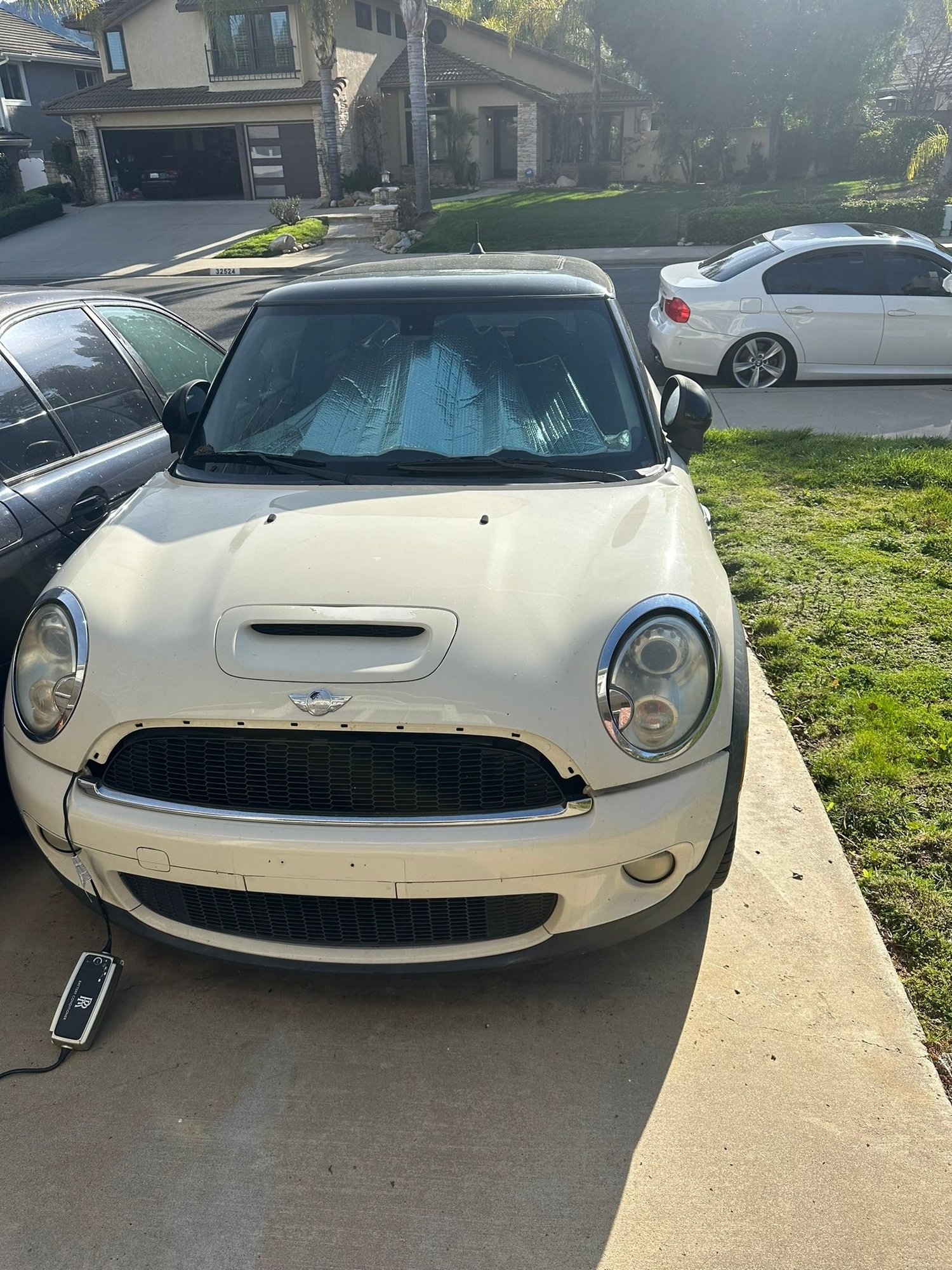 2008 Mini R56: "Mk II" Mini Hatch/Hardtop range - 2008 Mini Cooper S R56 Project Pepper White/Redwood - Used - VIN WMWMF73518TT88282 - 206,500 Miles - 4 cyl - 2WD - Manual - White - Los Angeles, CA 91359, United States