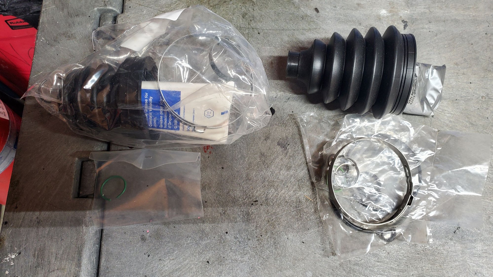 Steering/Suspension - New front inner and outer axle boots - New - 0  All Models - Oakcreek, WI 53154, United States