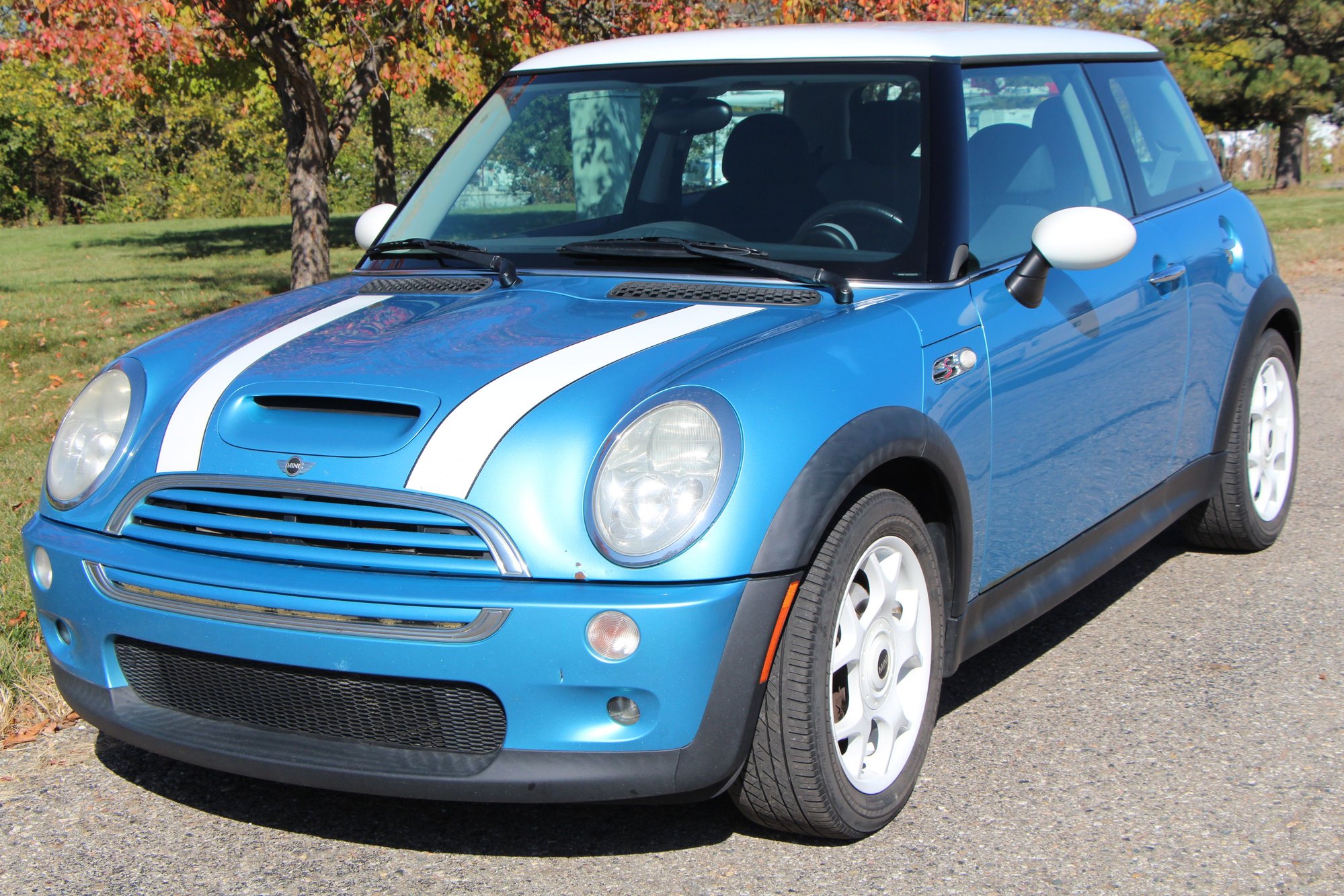 2003 Mini R53: "Mk I" Mini Cooper S - 2003 Mini Cooper S R53 6 speed manual with 129K miles incl snow tires - Used - VIN WMWRE33433TD66739 - 129,000 Miles - 4 cyl - 2WD - Manual - Coupe - Blue - Ann Arbor, MI 48103, United States