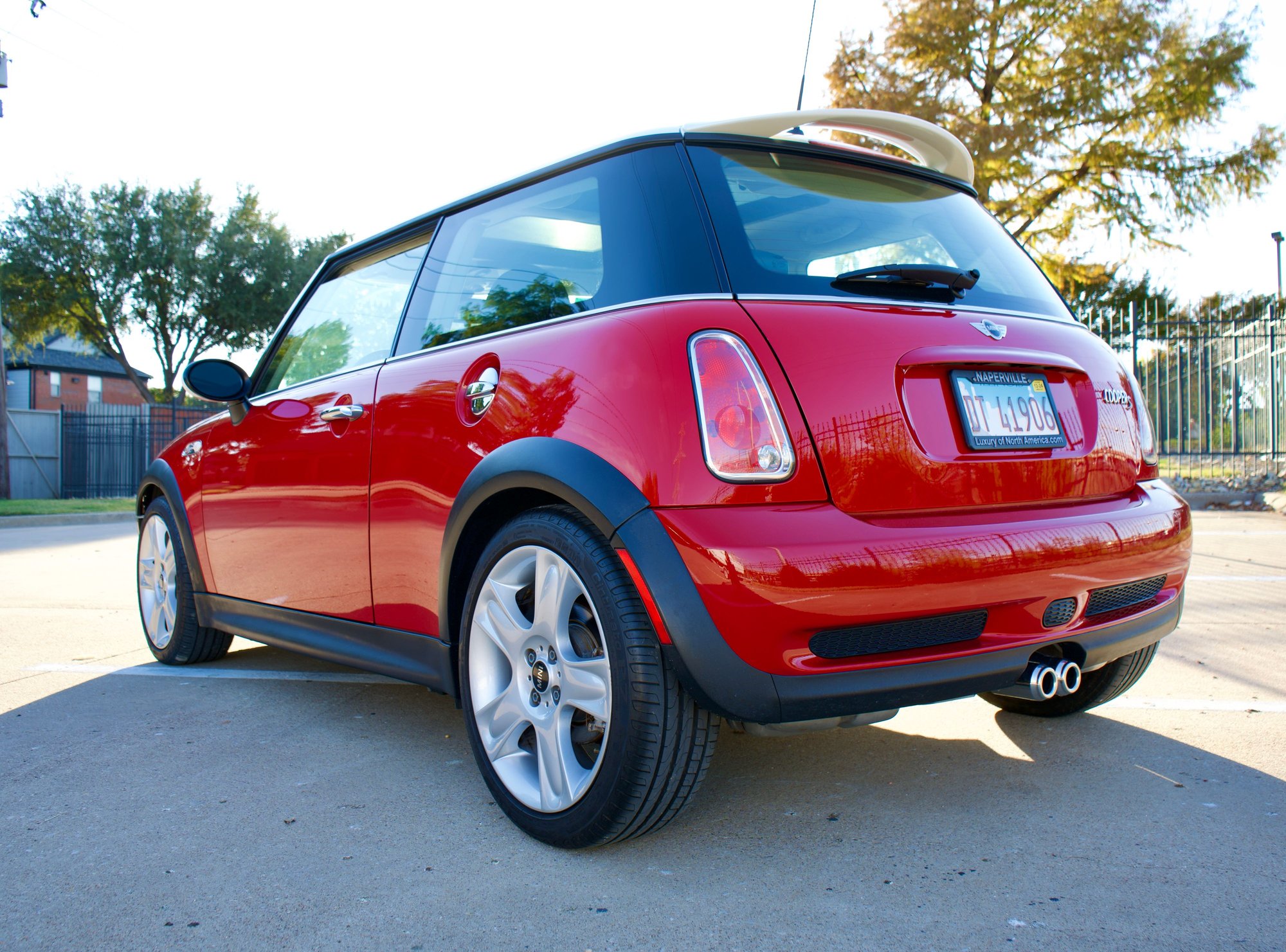 2005 Mini R53: "Mk I" Mini Cooper S - 2005 MINI Cooper S - Used - VIN WMWRE33535TL11619 - 84,800 Miles - 4 cyl - 2WD - Manual - Hatchback - Red - Richardson, TX 75080, United States