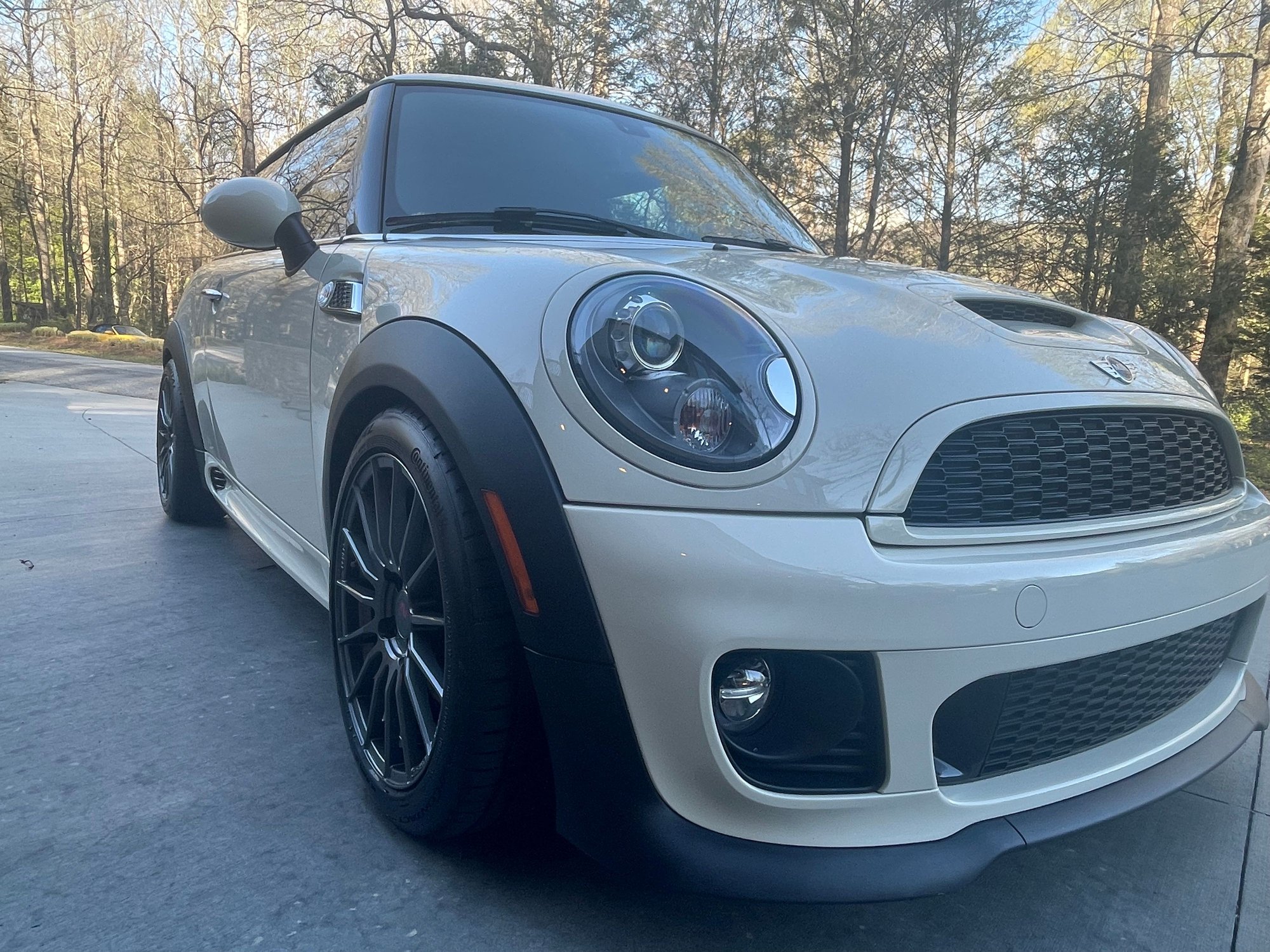 2013 Mini R56: "Mk II" Mini Hatch/Hardtop range - 2013 Mini Cooper S - Used - VIN WMWSV3C53DT475680 - 34,500 Miles - Manual - Marietta, SC 29661, United States