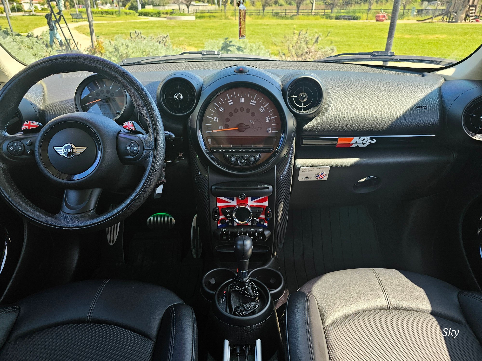 2016 Mini R60: Countryman - 2016 R60 Countryman S looking for True Mini lover. - Used - VIN WMWZC3C51GWT07446 - 83,000 Miles - 4 cyl - 2WD - Automatic - SUV - Red - San Jose, CA 95133, United States