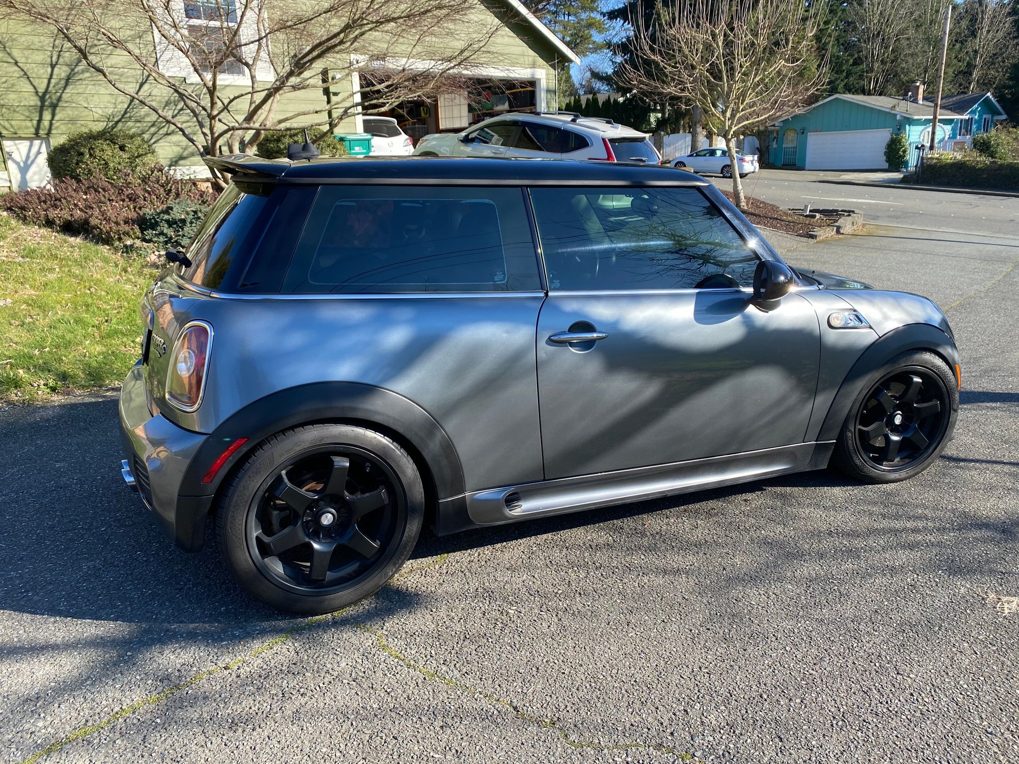 2007 Mini R56: "Mk II" Mini Hatch/Hardtop range - FS: 2007 MCS w JCW kit & exhaust - Used - VIN WMWMF73567TT83531 - 165,000 Miles - 4 cyl - 2WD - Manual - Hatchback - Gray - Lynnwood, WA 98037, United States