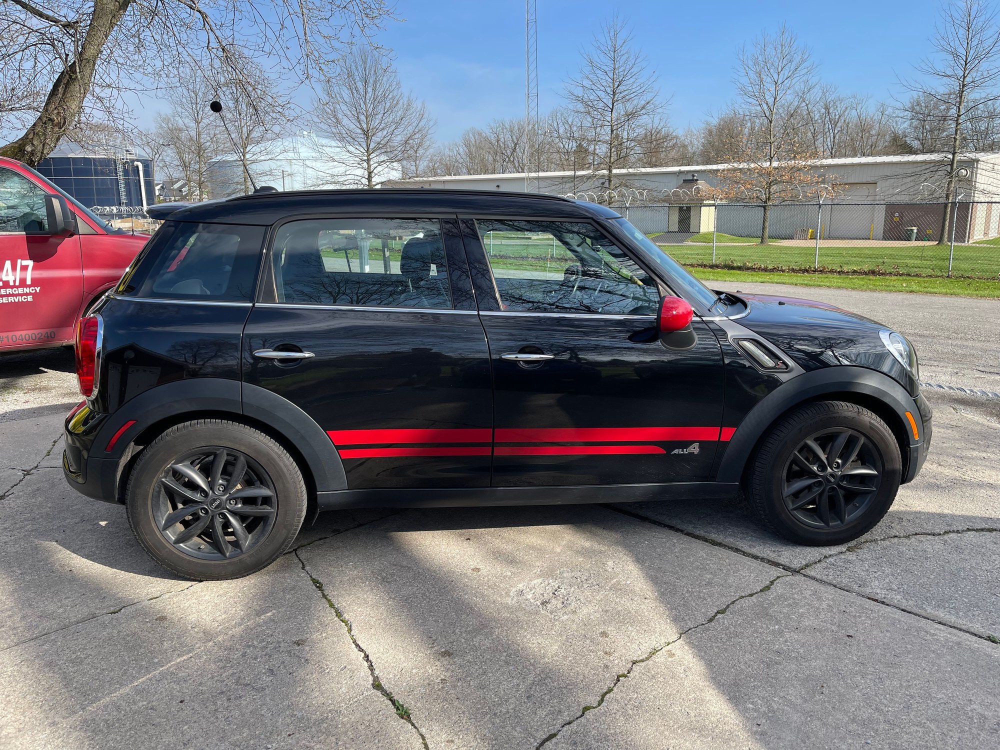 2012 Mini R60: Countryman - For Sale: 2012 Countryman S ALL4 *LOADED* - Used - VIN WMWZC5C53CWL58601 - 119,700 Miles - 4 cyl - AWD - Automatic - Hatchback - Black - Valparaiso, IN 46383, United States