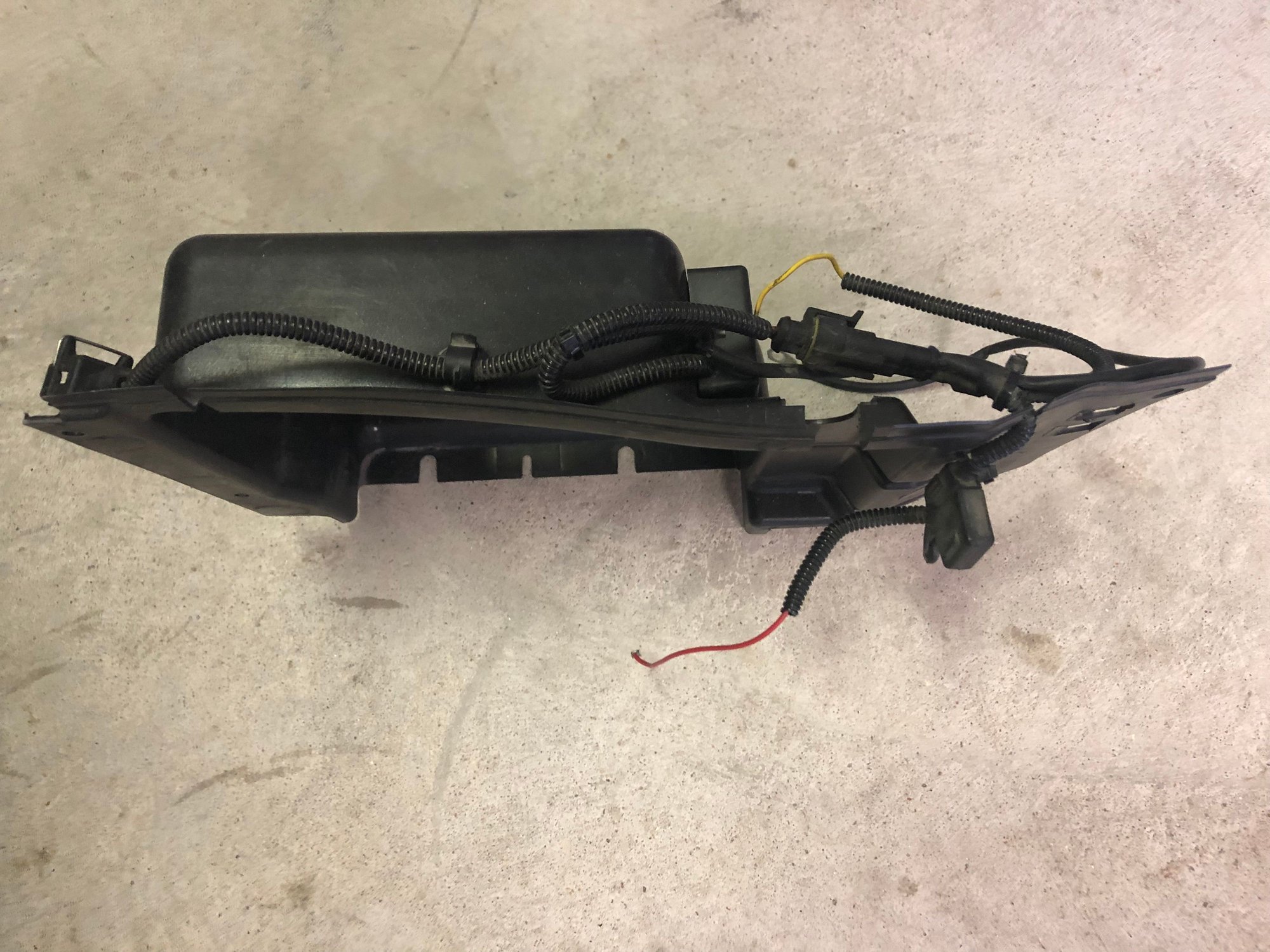 Engine - Intake/Fuel - Mini Cooper S JCW Air Intake Box With Partition 02-08 R53 R52 - Used - 2002 to 2008 Mini Cooper - Austin, TX 78738, United States