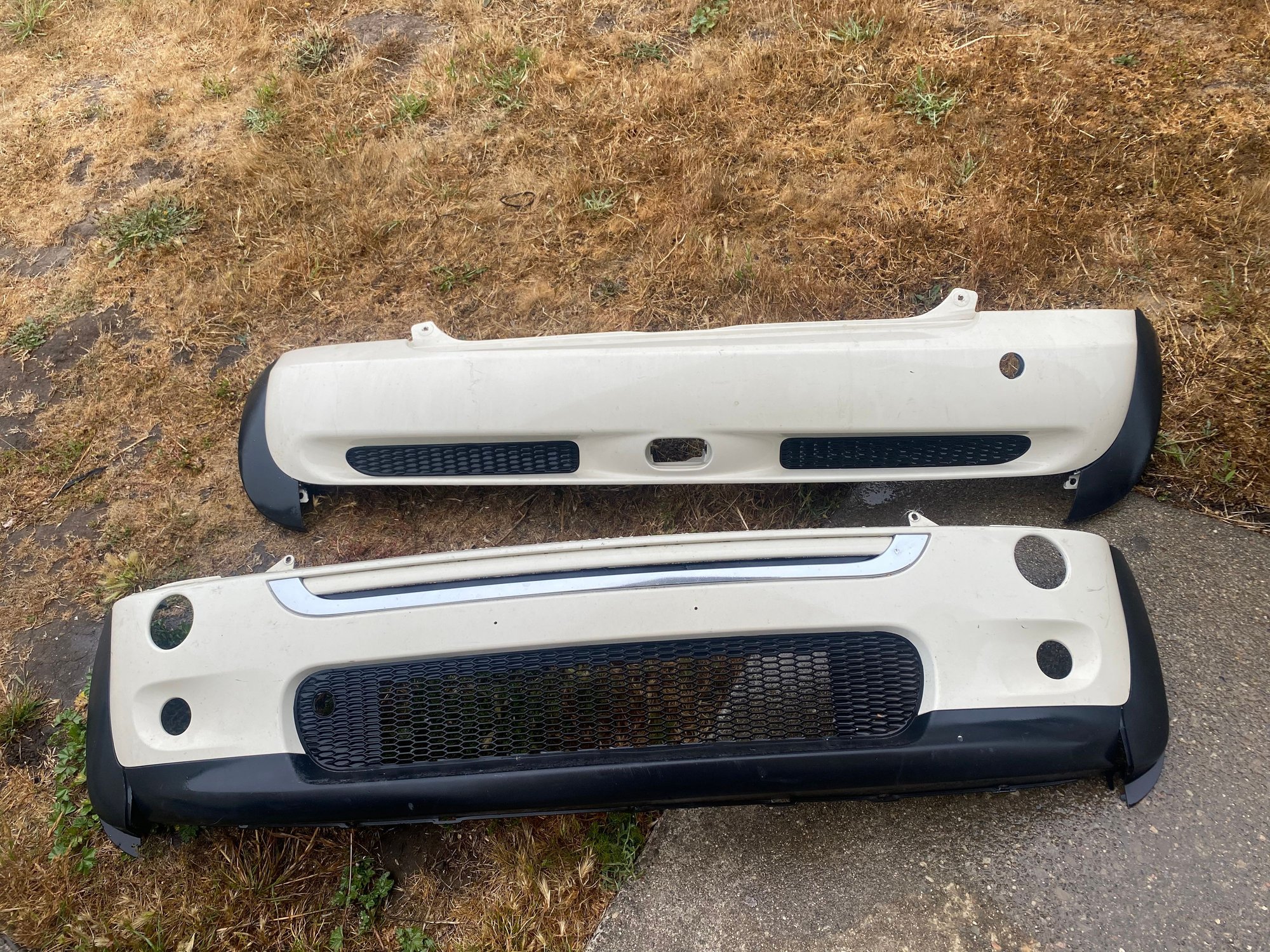 Exterior Body Parts - Palo Uber rear bumper molding, Dinan rear seats , front rear bumper pepper white r53 - Used - 0  All Models - 0  All Models - South San Francisco, CA 94080, United States