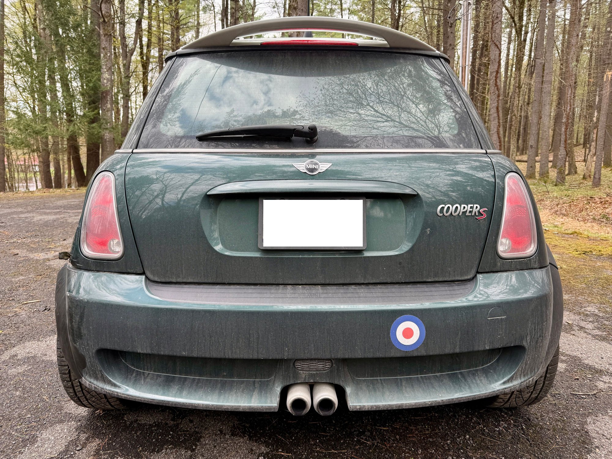 2005 Mini R53: "Mk I" Mini Cooper S - 2005 MINI Cooper S (R53) – BRG/White – Original Owner – Damaged, Complete Car - Used - VIN WMWRE33475TD98127 - 119,000 Miles - 4 cyl - 2WD - Manual - Hatchback - Other - Earlton, NY 12058, United States