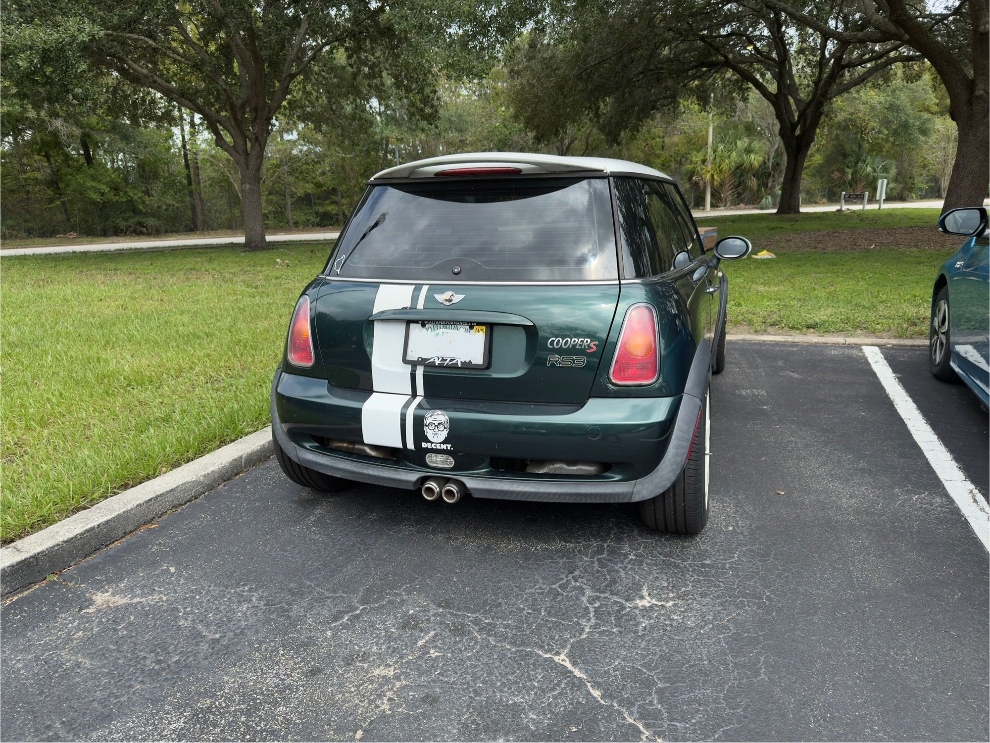 2003 Mini R53: "Mk I" Mini Cooper S - 2003 R53 - British Racing Green - Cosmetic Work Needed - Used - VIN WMWRE33483TD72357 - 98,075 Miles - Manual - Orlando, FL 32819, United States