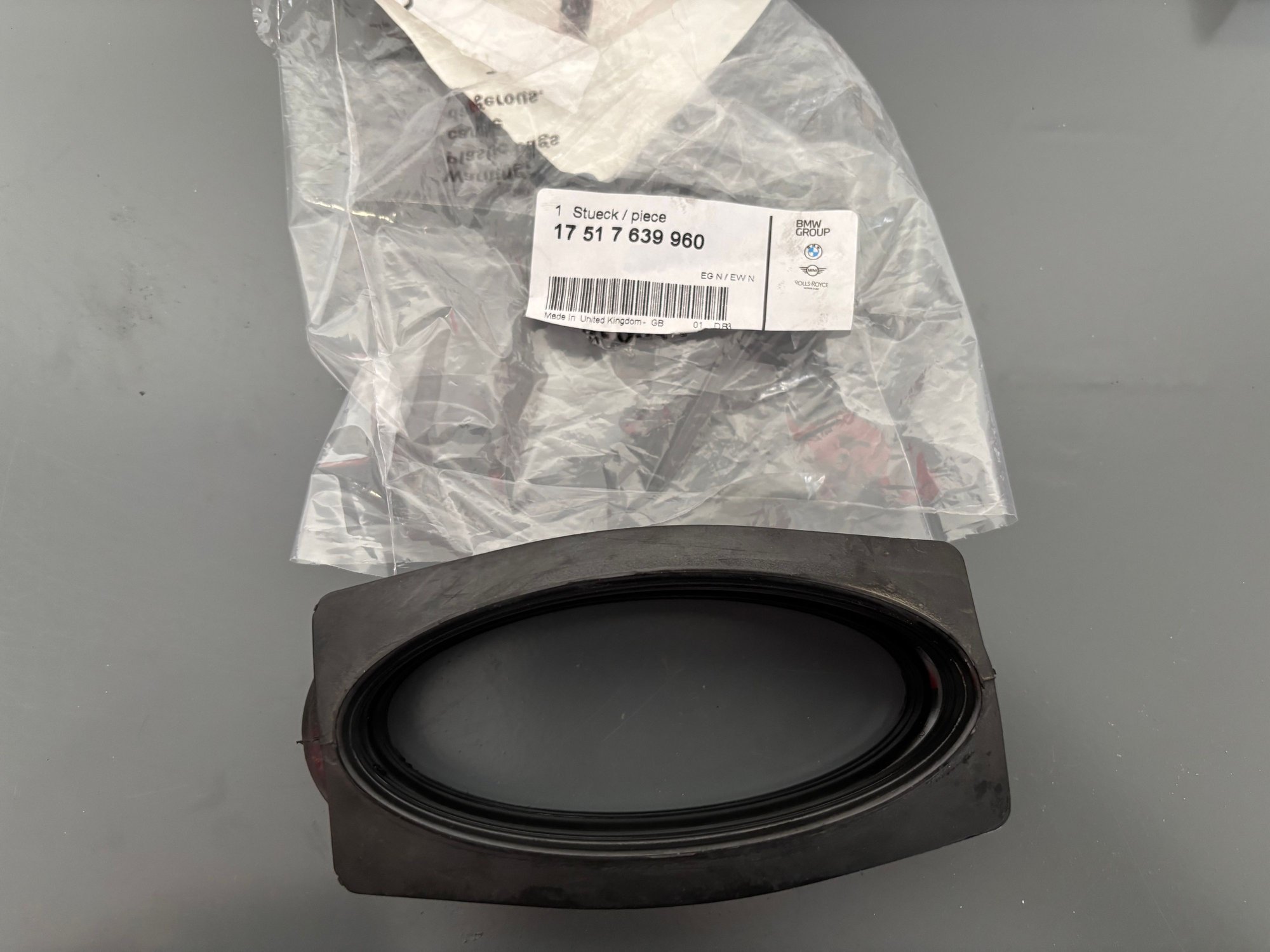 Engine - Intake/Fuel - GENUINE MINI Cooper S Air Intake  Intercooler Boots - Used - 2002 to 2008 Mini Cooper - Cedar Park, TX 78641, United States